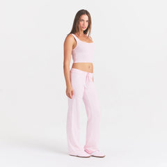COTTON JERSEY STRAIGHT LEG PANT | CHERRY BLOSSOM ON A MODEL SIDE VIEW @ | FOCUS: 0.0, 1.0, 0.9