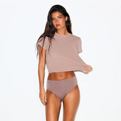 PERIOD PANTIES BRIEF | UMBER ON A MODEL SIDE VIEW @ | FOCUS: 0.0, 1.0, 0.9