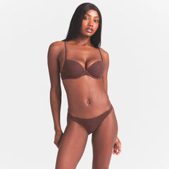 EVERYDAY COTTON T-SHIRT BRA | COCOA HEATHER ON A MODEL SIDE VIEW @ | FOCUS: 0.0, 1.0, 0.9