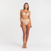 SMOOTHING INTIMATES STRAPLESS BRA | CLAY ON A MODEL FRONT VIEW @ | FOCUS: 0.0, 1.0, 0.9