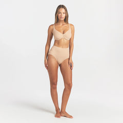 SMOOTHING INTIMATES UNLINED MINIMIZER BRA | CLAY ON A MODEL FRONT VIEW @ | FOCUS: 0.0, 1.0, 0.9