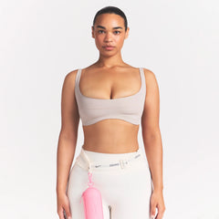 NikeSKIMS STUDIO STRETCH SEAM FRONT MICRO BRA | LINENON A MODEL FRONT