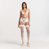 SKIMS LACE GARTER SKIRT | SNOW ON A MODEL FRONT VIEW @ | FOCUS: 0.0, 1.0, 0.9