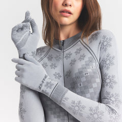 SKIMS FIRST LAYERS GLOVES | MIRROR WINTER FAIR ISLE ON A MODEL SIDE VIEW @ | FOCUS: 0.0, 1.0, 0.9