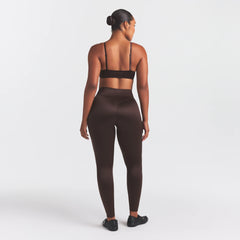 NikeSKIMS SATIN SHINE BONDED WAIST LEGGING 29" | PHOENIX ON A MODEL FRONT VIEW