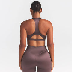 NikeSKIMS SATIN SHINE RACERBACK BRA BRA | RESIN ON A MODEL SIDE VIEW @ | FOCUS: 0.0, 1.0, 0.9