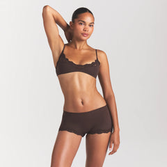 FITS EVERYBODY LACE BOY SHORT | ESPRESSO ON A MODEL FRONT VIEW @ | FOCUS: 0.0, 1.0, 0.9