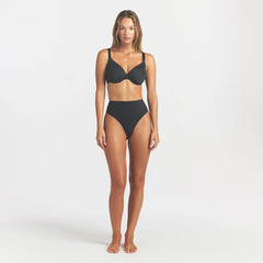 SMOOTHING INTIMATES HIGH-WAISTED THONG | ONYX ON A MODEL FRONT VIEW @ | FOCUS: 0.0, 1.0, 0.9