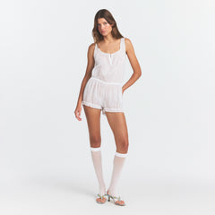 HOSIERY OPEN TOE KNEE HIGH SOCK | SNOW ON A MODEL FRONT VIEW