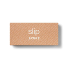 SLIP X SKIMS PURE SILK CONTOUR SLEEP MASK | CLAY FLAT ON A WHITE BACKGROUND | FLT