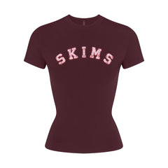 COTTON JERSEY LOGO T-SHIRT | CURRANT ARCHED SKIMS PLAID & LAYS FLAT ON A WHITE BACKGROUND | FLT