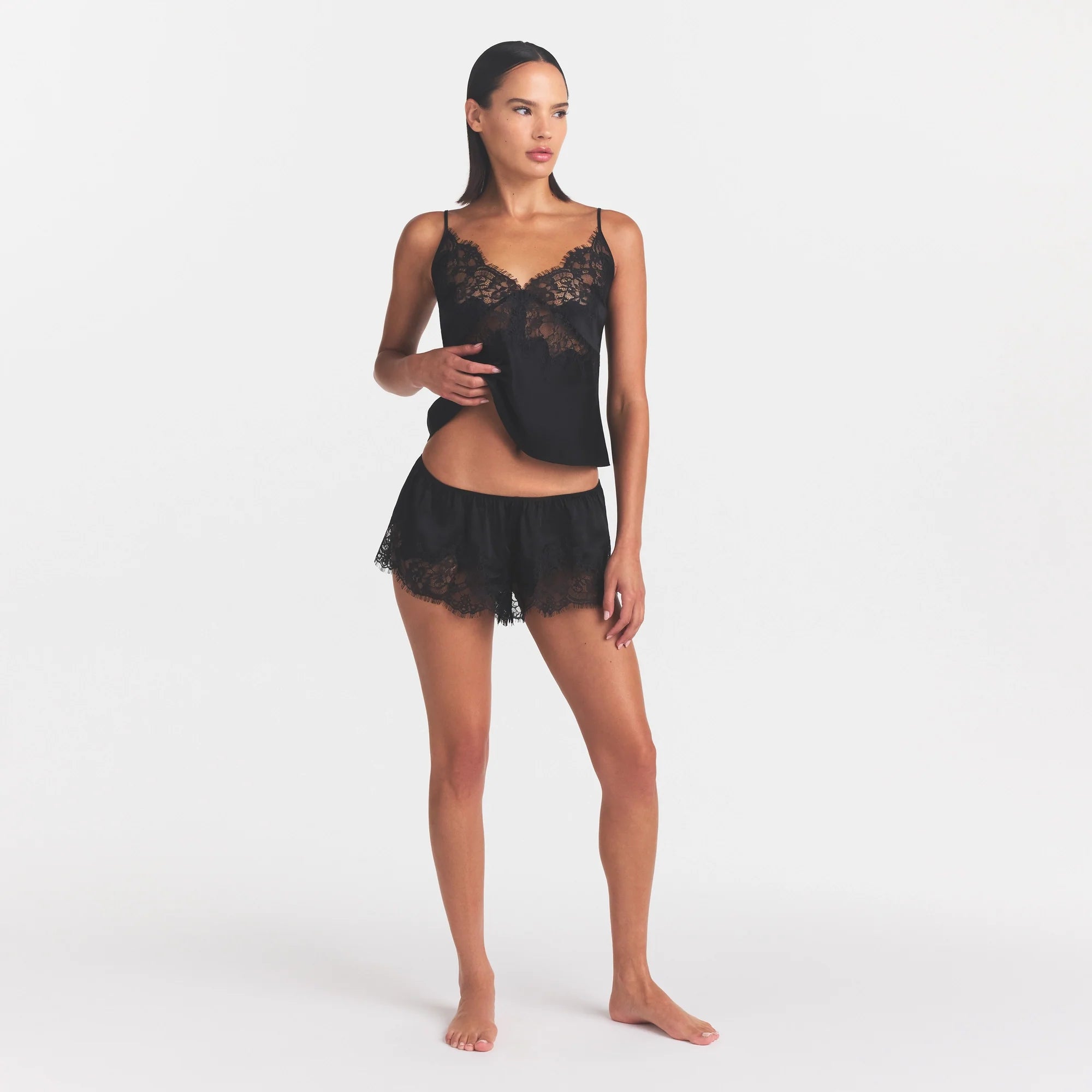 SILK LACE CAMI | ONYX ON A MODEL FRONT VIEW @ | FOCUS: 0.0, 1.0, 0.9