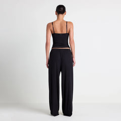 SOFT LOUNGE TANK SLEEP SET | ONYX ON A MODEL FRONT VIEW @ | FOCUS: 0.0, 1.0, 0.9