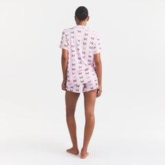 SKIMS SLEEP SHORT SLEEVE BUTTON UP SET | PEONY BUTTERFLY PRINT ON A MODEL FRONT VIEW @ | FOCUS: 0.0, 1.0, 0.9