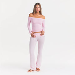 SMOOTH LAYERS OFF THE SHOULDER TOP | PEONY ON A MODEL FRONT VIEW @ | FOCUS: 0.0, 1.0, 0.9