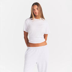 WORN IN JERSEY KNOT BACK T-SHIRT | SNOW ON A MODEL FRONT VIEW @ | FOCUS: 0.0, 1.0, 0.9