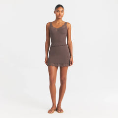 RIB KNIT LACE CAMI | AMETHYST ON A MODEL FRONT VIEW @ | FOCUS: 0.0, 1.0, 0.9
