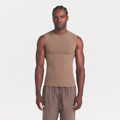 FITS EVERYBODY MENS SLIM TANK | UMBER ON A MODEL SIDE VIEW @ | FOCUS: 0.0, 1.0, 0.9