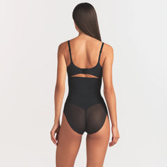 POWER MESH SHAPEWEAR CORE SCULPT HIGH-WAISTED BRIEF | ONYX ON A MODEL SIDE VIEW @