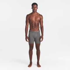 SKIMS STRETCH MENS 5" BOXER BRIEF | GUNMETAL ON A MODEL FRONT VIEW @ | FOCUS: 0.0, 1.0, 0.9