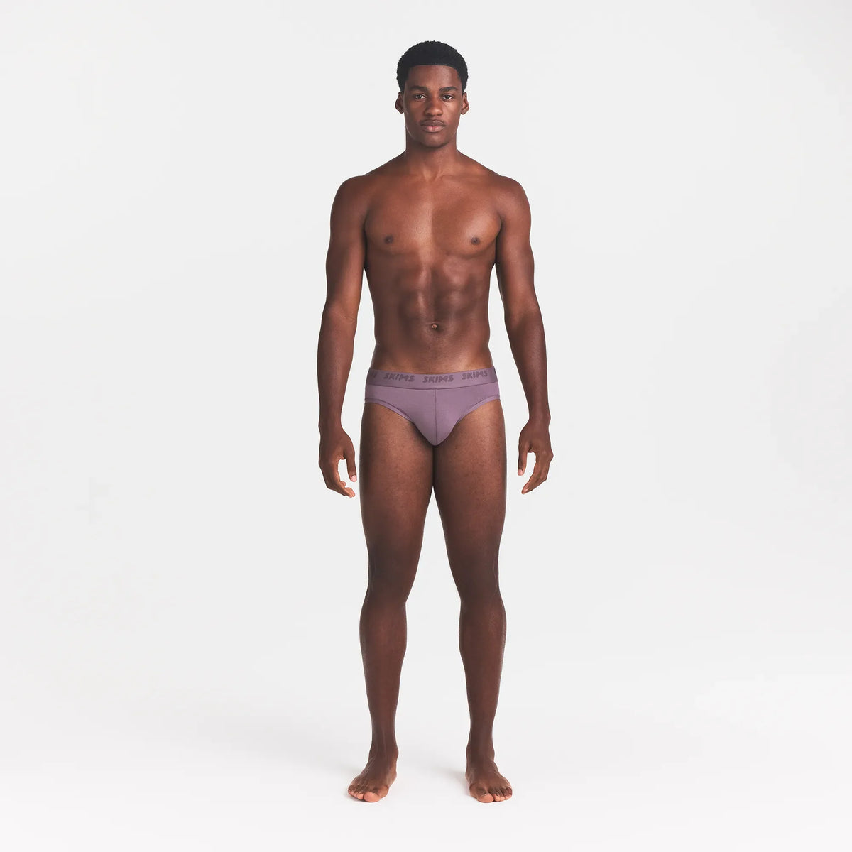 SKIMS STRETCH MENS BRIEF | IRIS ON A MODEL FRONT VIEW @ | FOCUS: 0.0, 1.0, 0.9