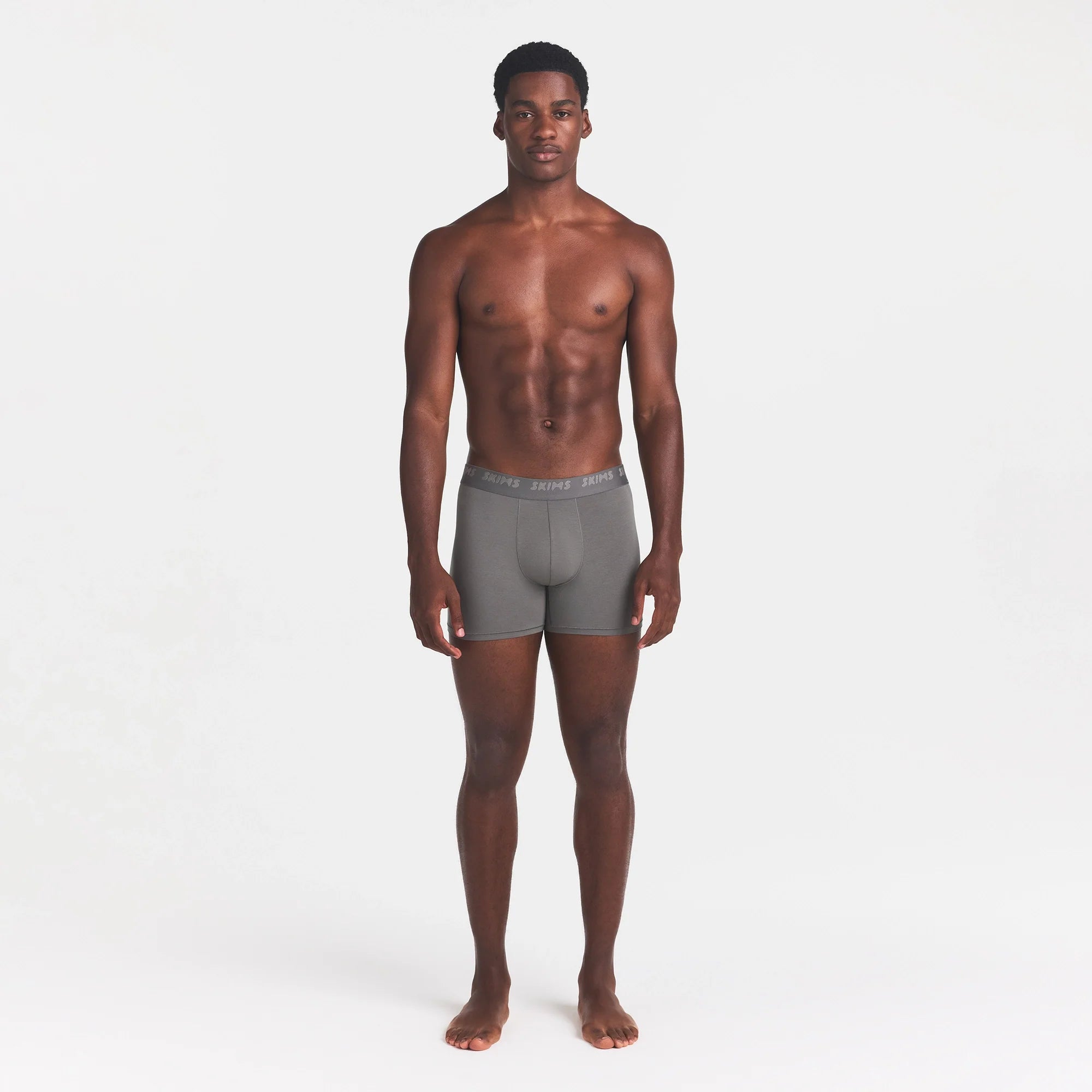 SKIMS STRETCH MENS 3" BOXER BRIEF | GUNMETAL ON A MODEL FRONT VIEW @ | FOCUS: 0.0, 1.0, 0.9