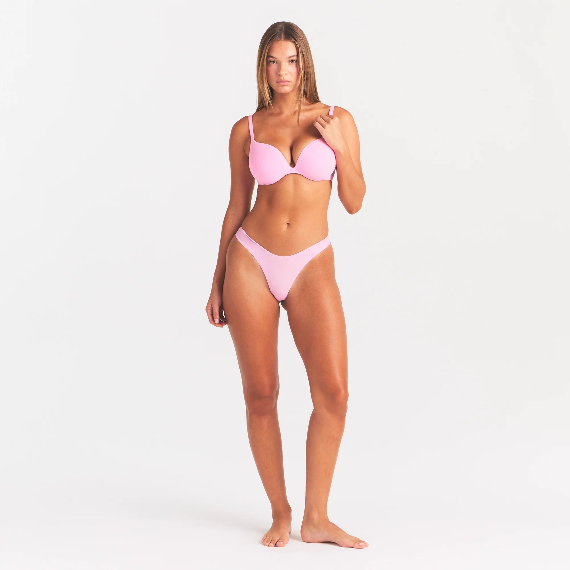 EVERYDAY COTTON ULTIMATE TEARDROP PUSH-UP BRA | BUBBLE GUM HEATHER ON A MODEL FRONT  VIEW @ | FOCUS: 0.0, 1.0, 0.9