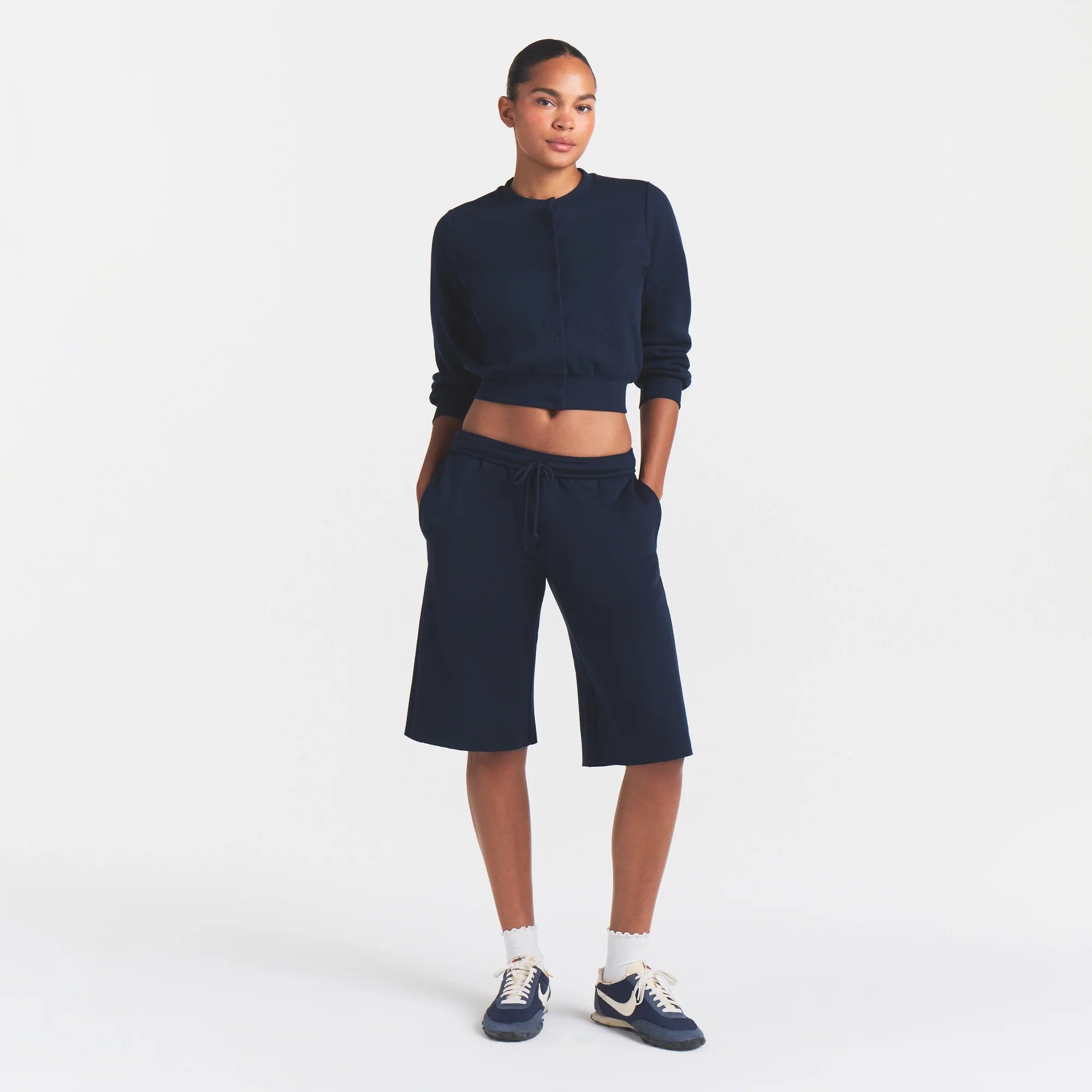 COTTON FLEECE LONG SHORT | NAVY ON A MODEL FRONT VIEW @ | FOCUS: 0.0, 1.0, 0.9