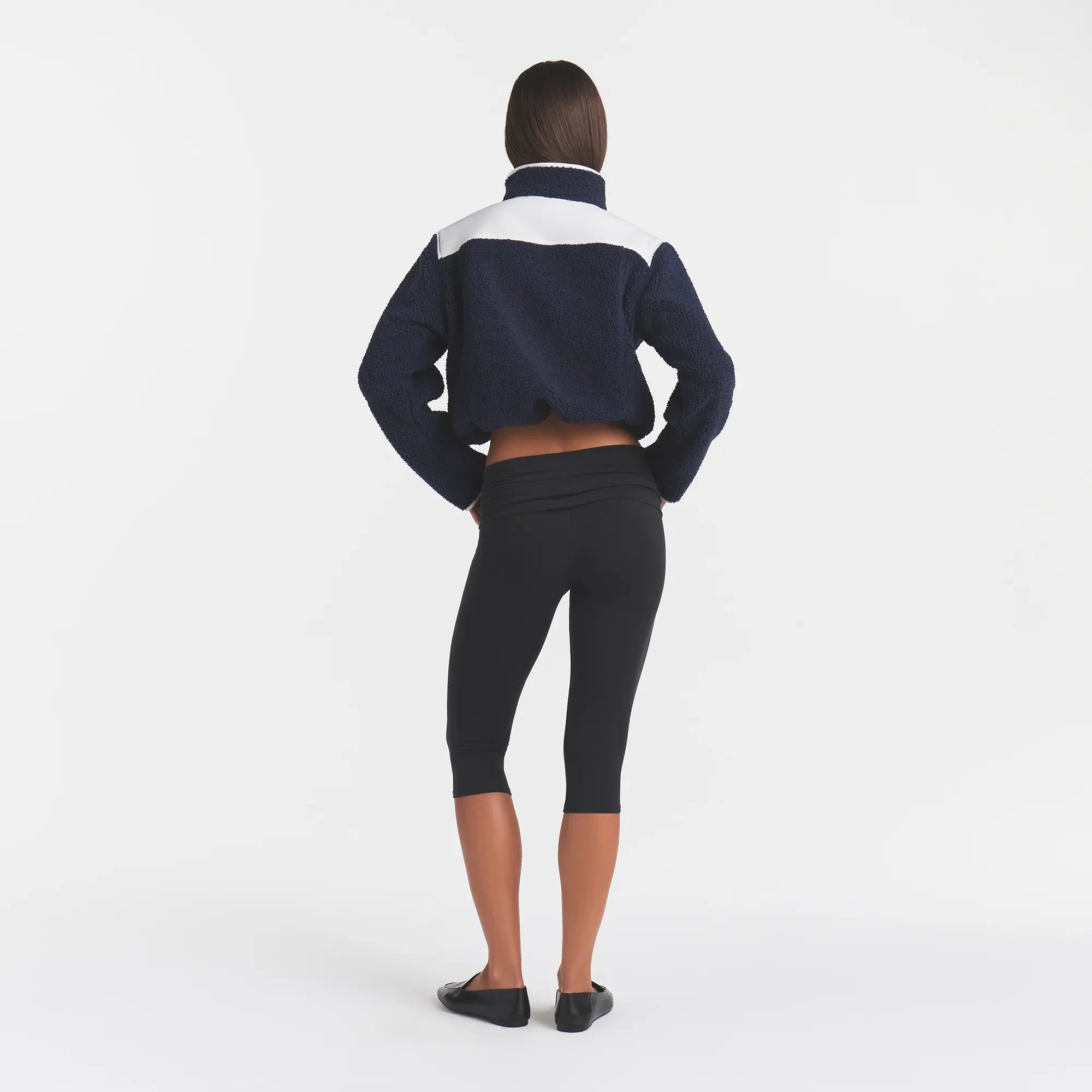 TEDDY BOXY ZIP UP JACKET | NAVY ON A MODEL | FOCUS: 0.0, 1.0, 0.9
