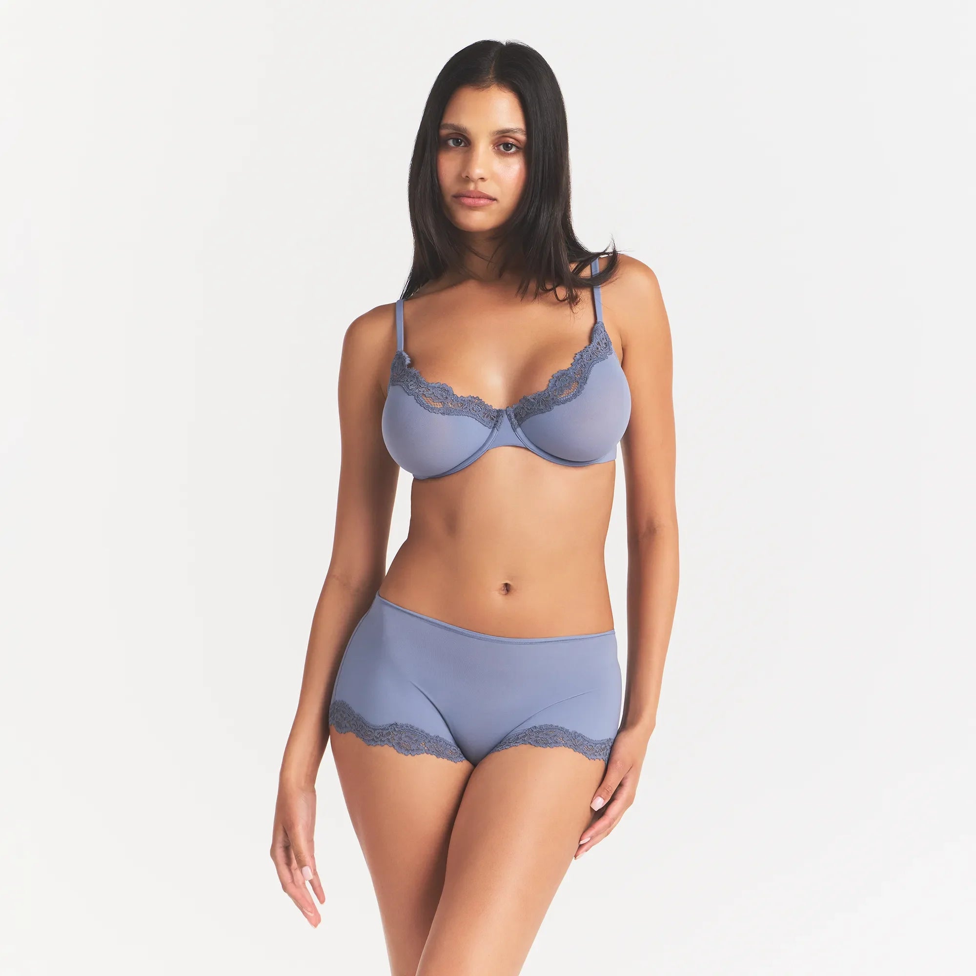 FITS EVERYBODY LACE BOY SHORT | SLATE TONAL ON A MODEL | FLT@ | FOCUS: 0.0, 1.0, 0.9