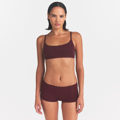 FITS EVERYBODY BOY SHORT | CURRANT ON A MODEL | FOCUS: 0.0, 1.0, 0.9