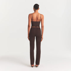 THE ESSENTIAL COLLECTION HIGH-WAISTED PINTUCK STRAIGHT PANT | ESPRESSO ON A MODEL BACK VIEW @ | FOCUS: 0.0, 1.0, 0.9