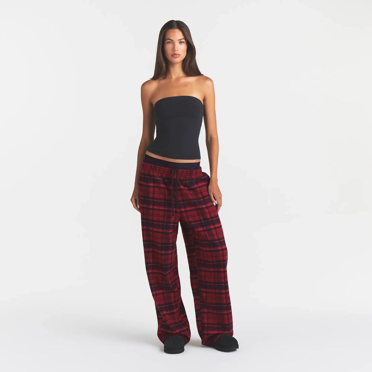 OUTDOOR FLANNEL OVERSIZED DOUBLE WAISTBAND PANT | MERLOT CABIN PLAID ON A MODEL | FOCUS: 0.0, 1.0, 0.9