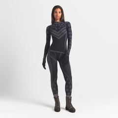 SKIMS FIRST LAYERS LEGGING | OBSIDIAN WINTER FAIR ISLE ON A MODEL FRONT VIEW @ | FOCUS: 0.0, 1.0, 0.9