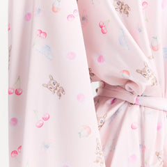 WOVEN SHINE ROBE | BARELY PINK SNACK BAG ON A MODEL SIDE VIEW @ | FOCUS: 0.0, 1.0, 0.9