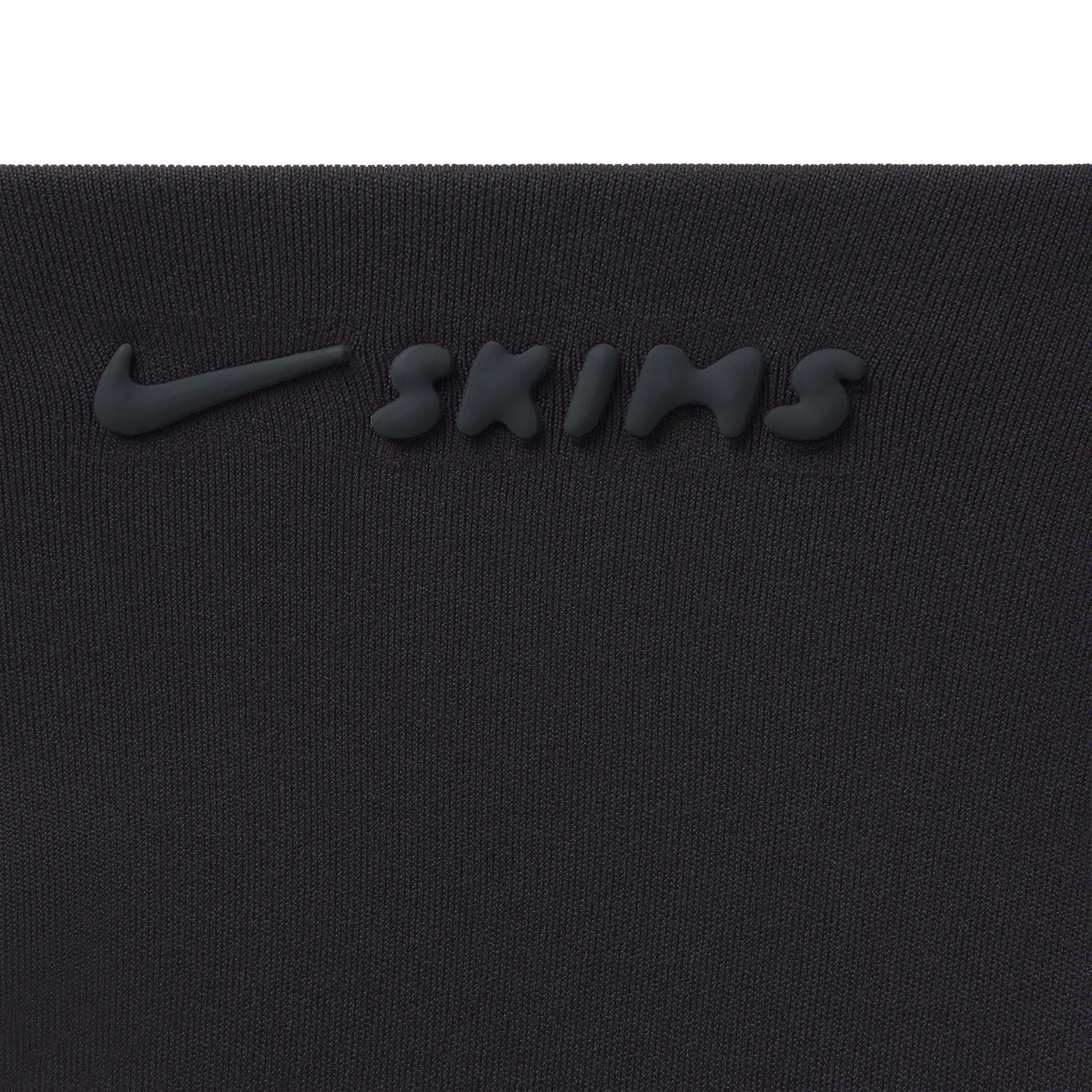 NikeSKIMS MATTE FOOTSIE GRIP LEGGING | OBSIDIAN ADDITIONAL FABRIC DETAILS