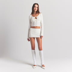 COZY CABLE LEG WARMERS | IVORY ON A MODEL FRONT VIEW @ | FOCUS: 0.0, 1.0, 0.9