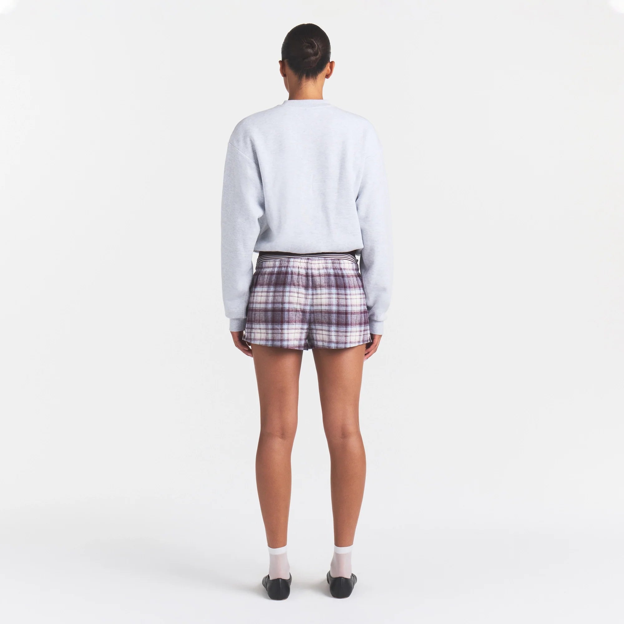 COTTON FLEECE CLASSIC CREWNECK | LHG ARCHED SKIMS PLAID ON A MODEL | FLT@ | FOCUS: 0.0, 1.0, 0.9