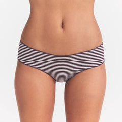 LIGHTWEIGHT COTTON RUCHED BACK HIPSTER 10-PACK | MICRO DOT FLORAL MULTI ON A MODEL SIDE VIEW @ | FOCUS: 0.0, 1.0, 0.9